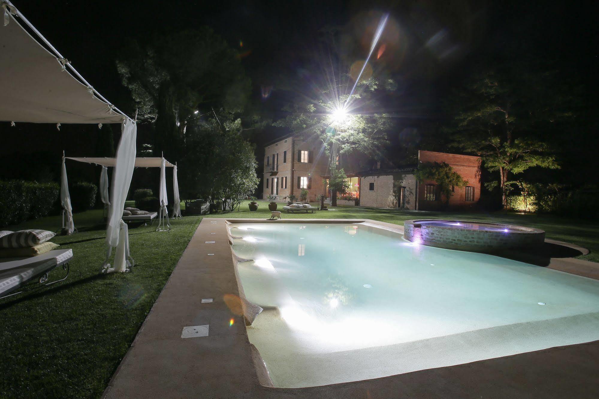 Relais Montemaggiore Bettolle Buitenkant foto